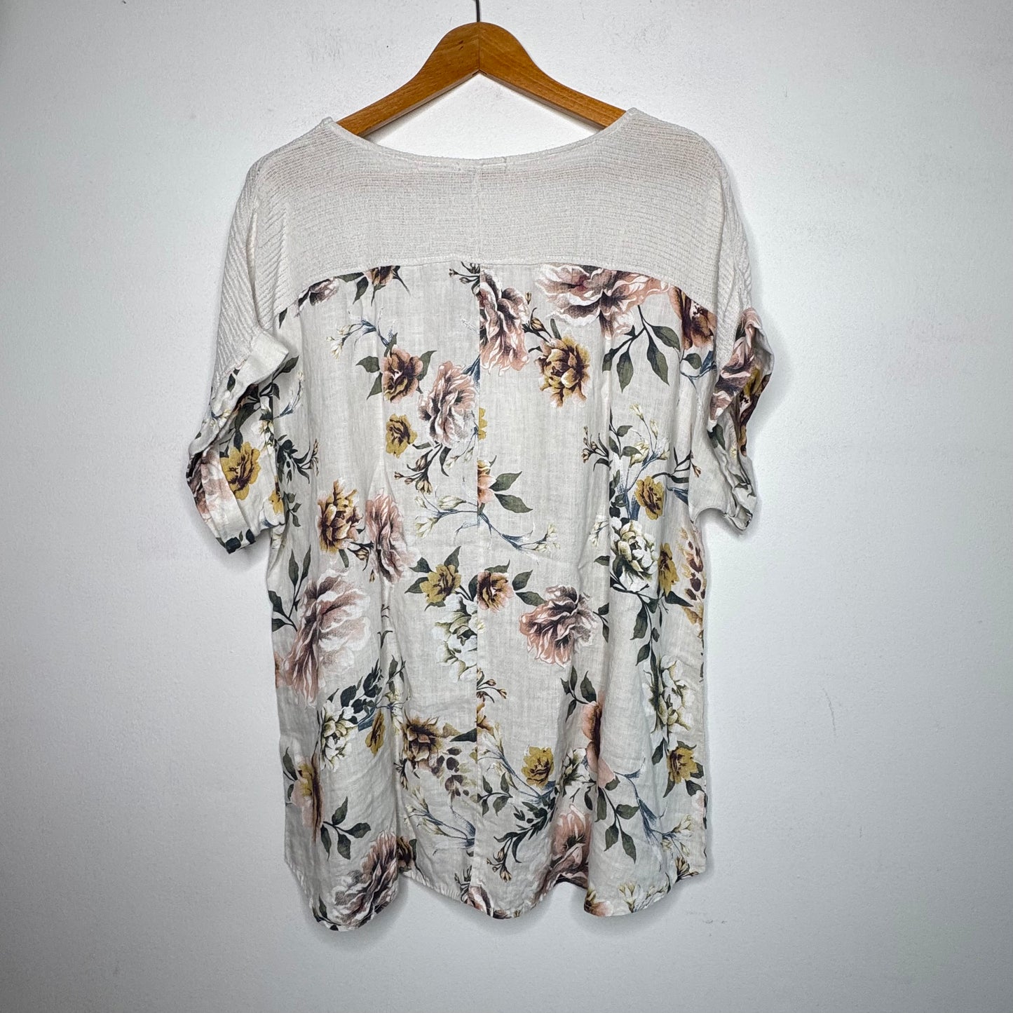 Lingo L’arno Floral Top - Size 2X