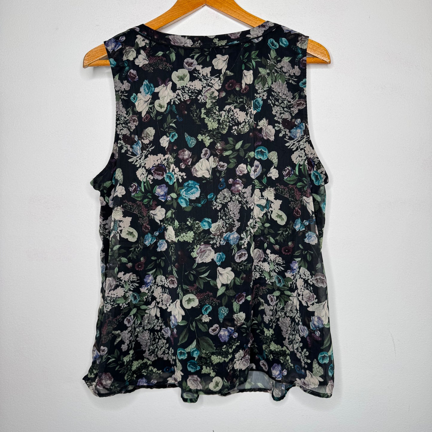 CJ Banks Sleeveless Top - Size 1X