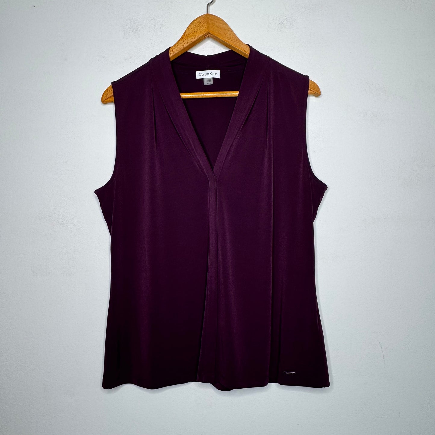 Calvin Klein Sleeveless Top - Size XL