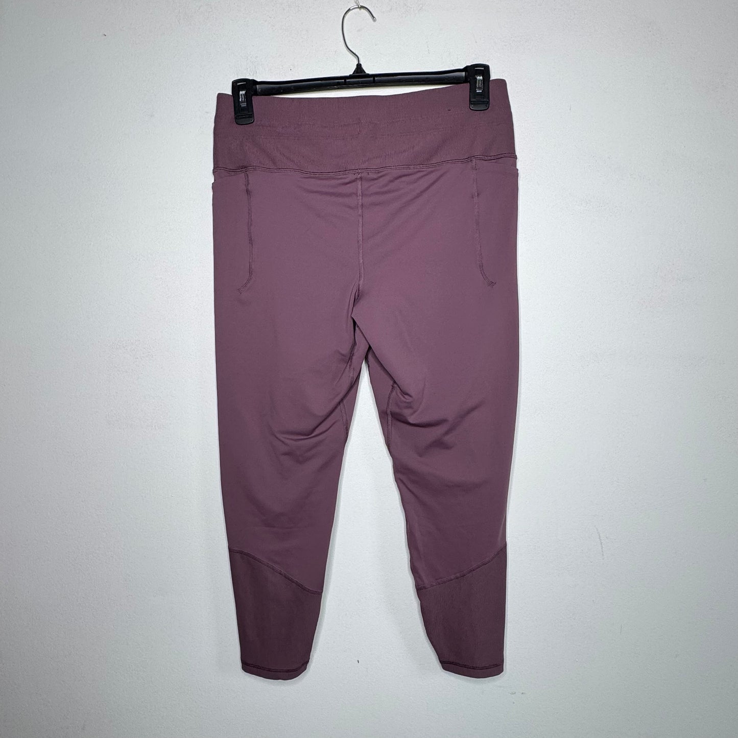Under Armour Fitted Athletic Leggings - Size XL