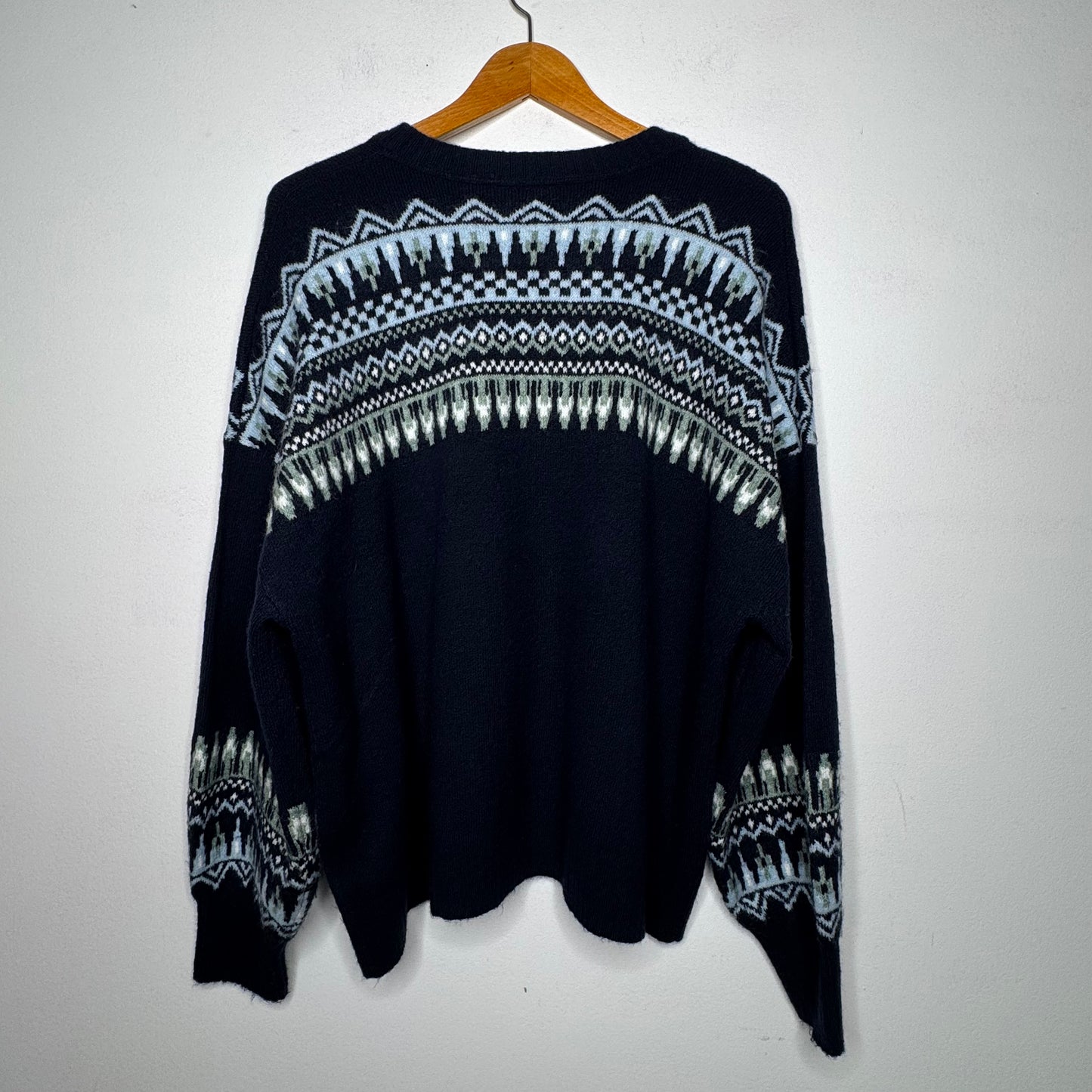Gap Sweater - Size XXL