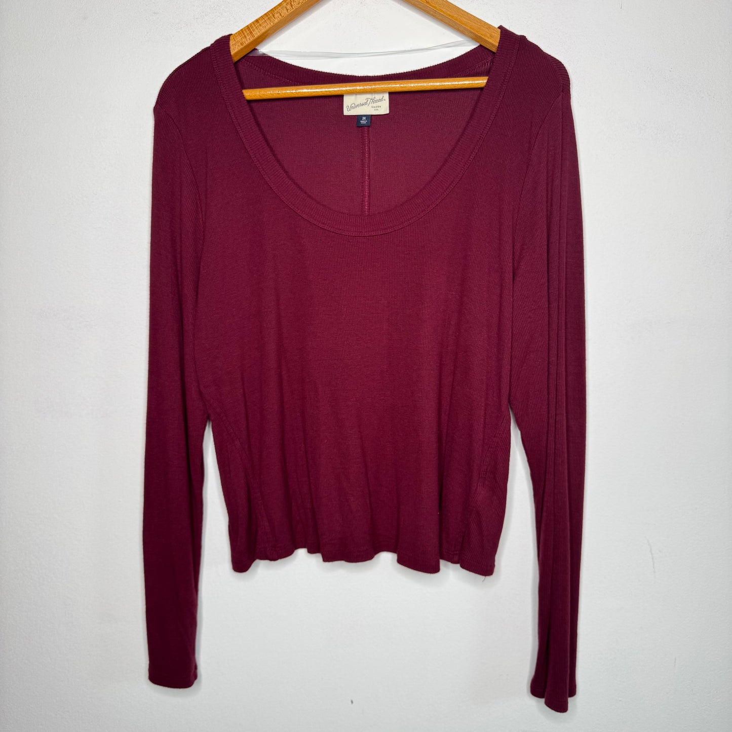 Universal Thread Ribbed Long Sleeve Fitted Top - Size 2X