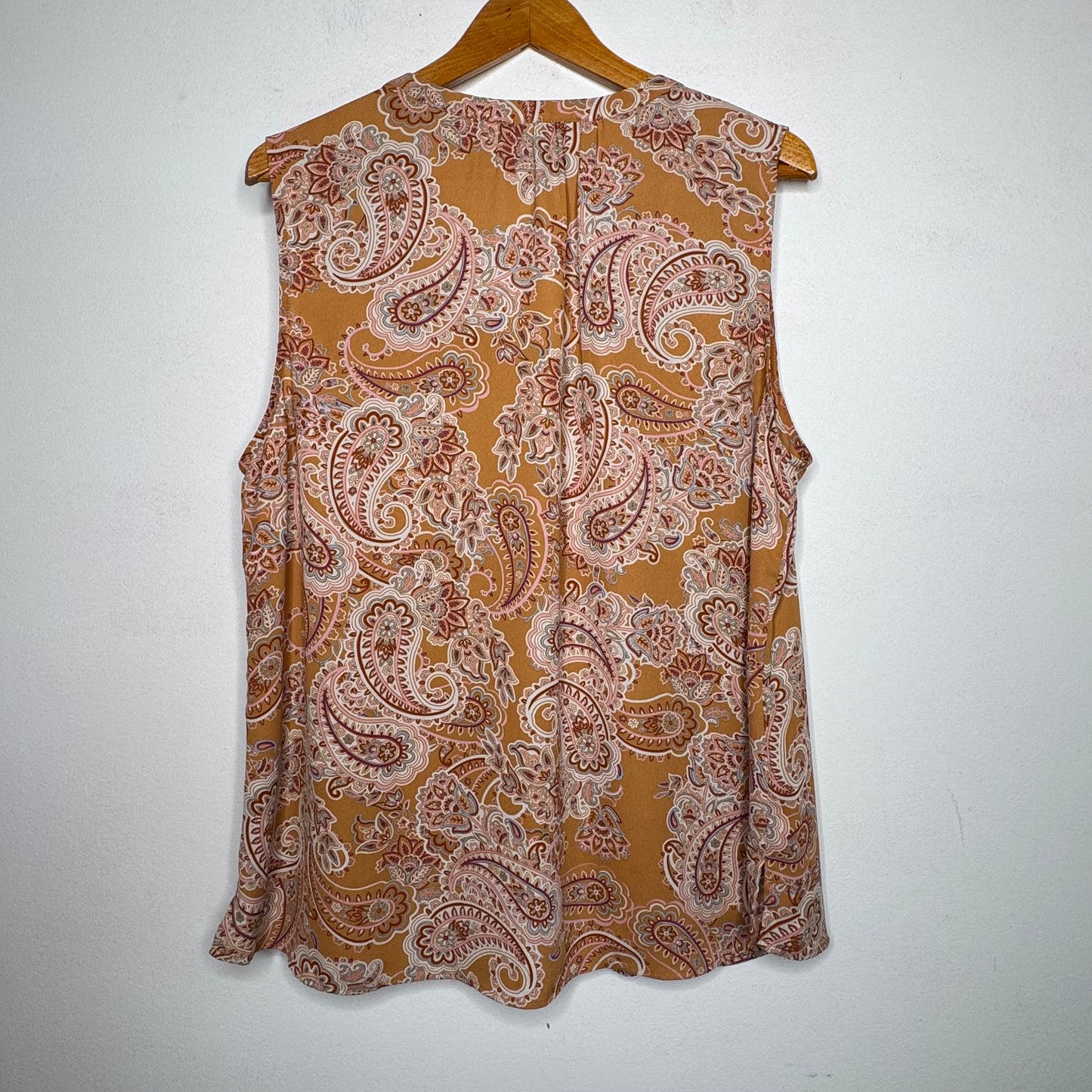 Daniel Rainn Sleeveless Top - Size XXL