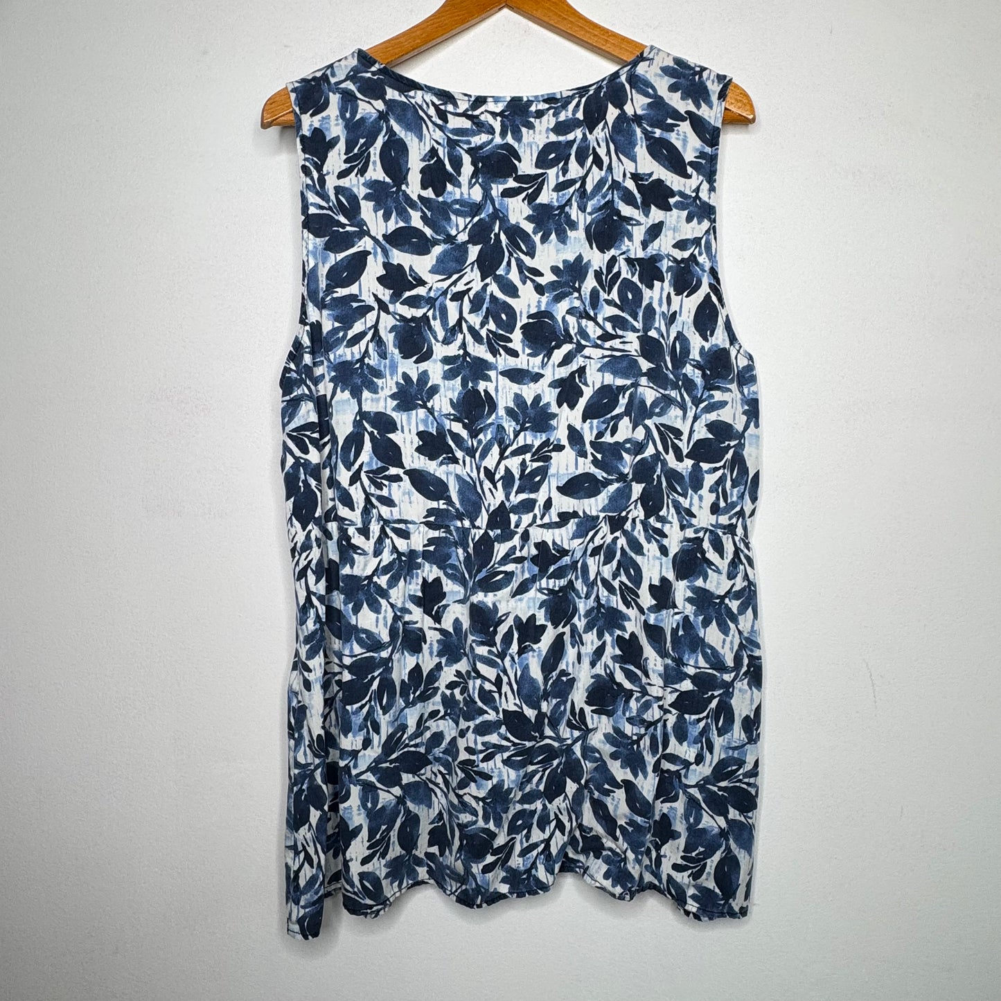 Pure Jill Sleeveless Top - Size XL