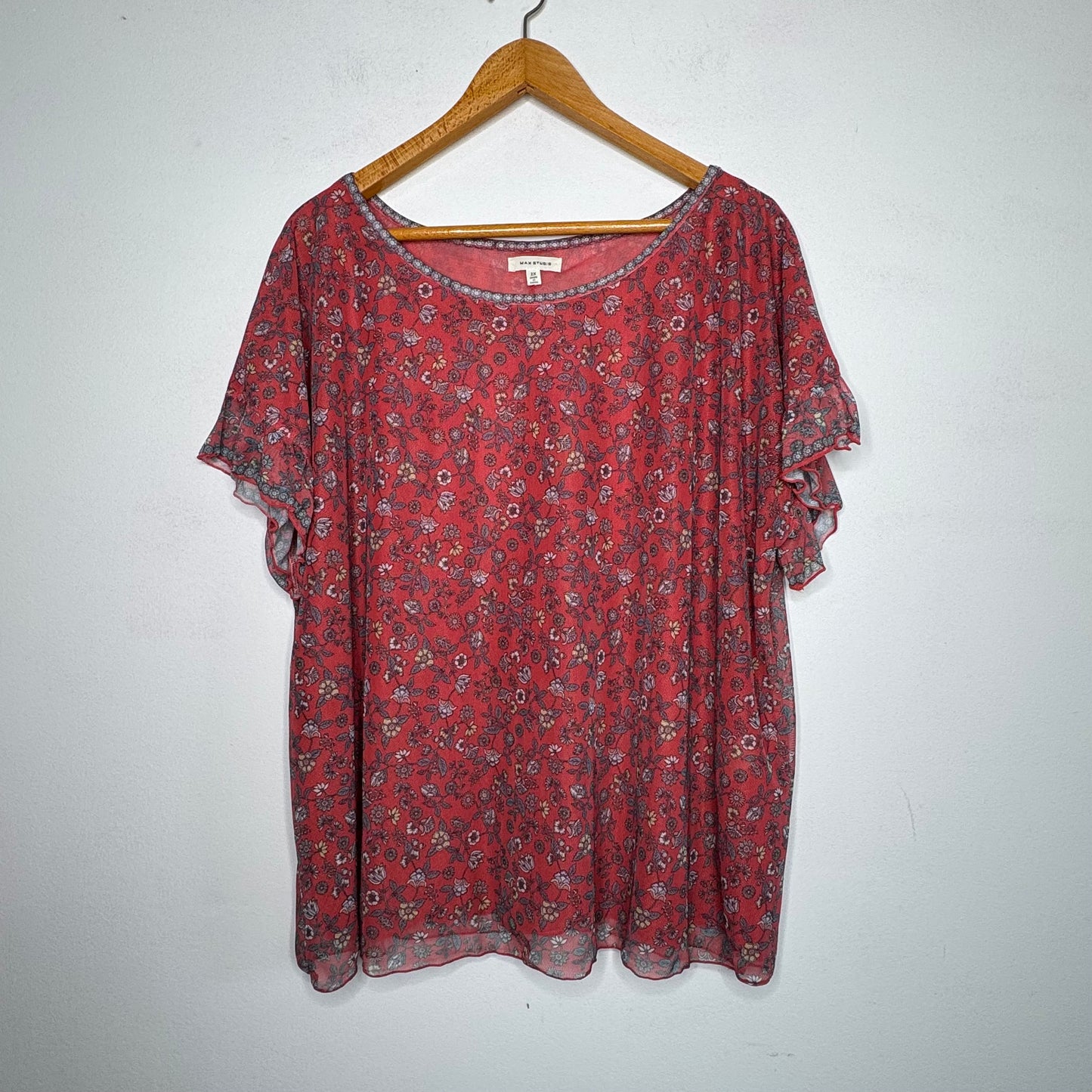 Max Studio Floral Top W/Flutter Sleeves