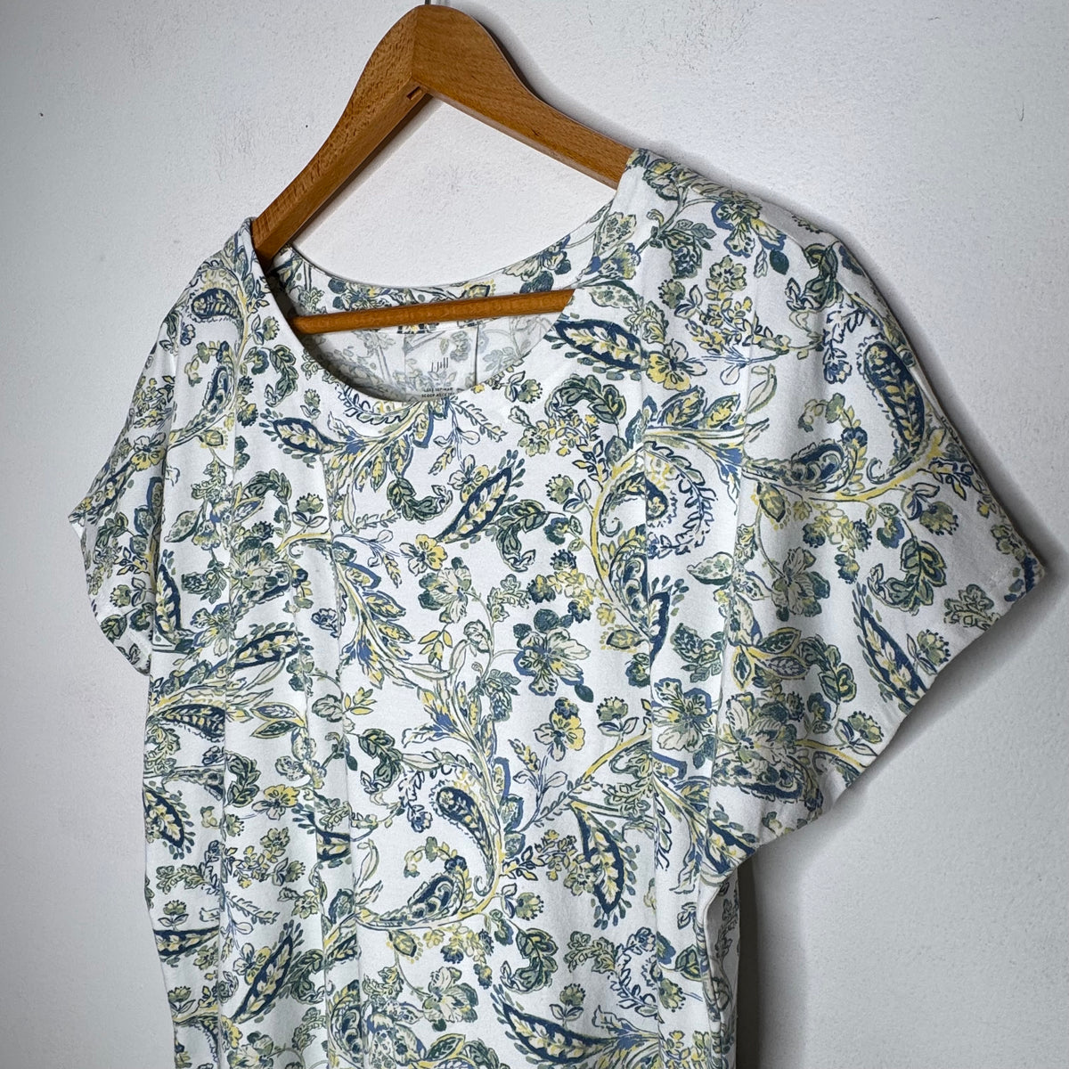 J. Jill Luxe Supima Scoop Neck Tee - Size Large