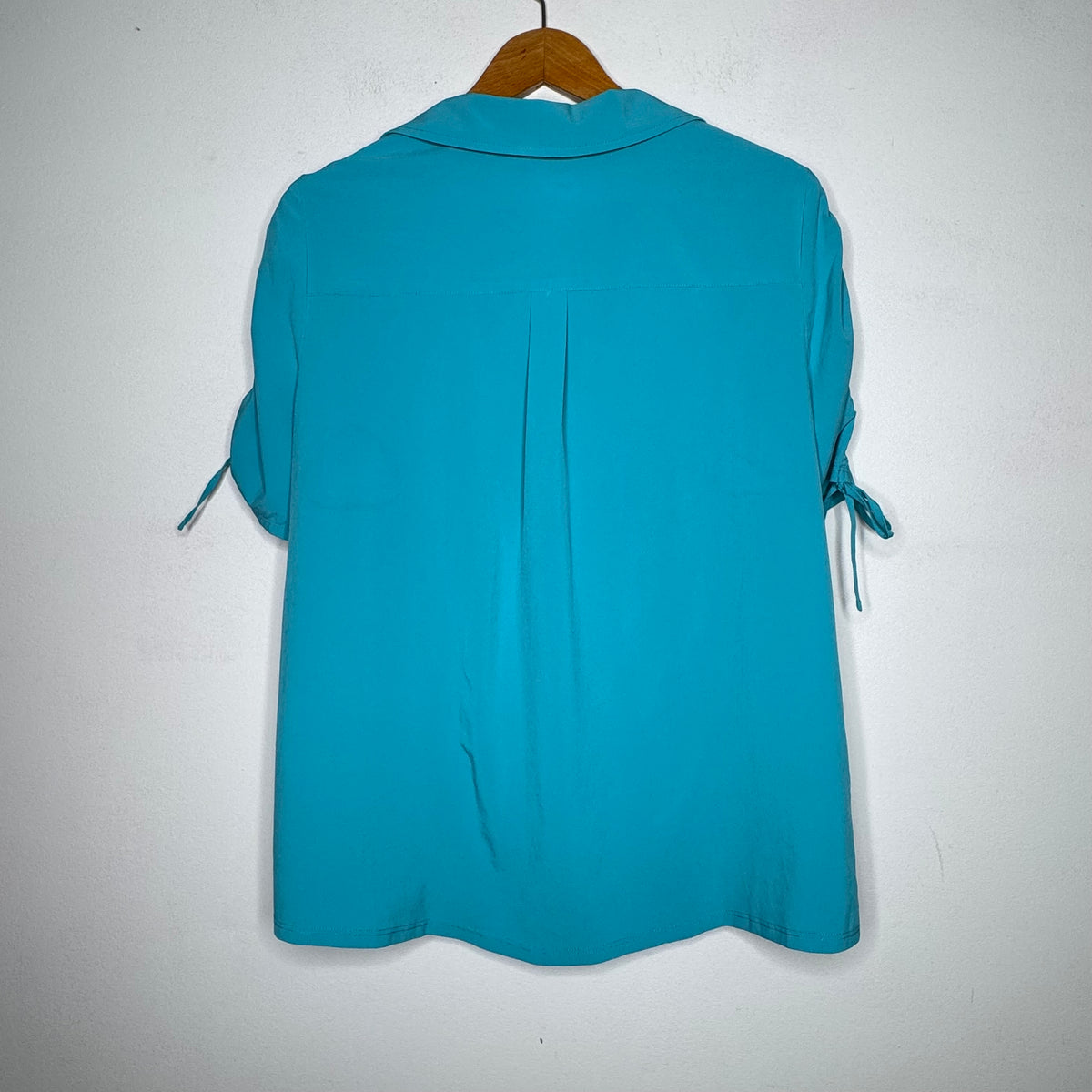 Chico’s Zenergy Ruched Sleeve Polo Top - Size Large
