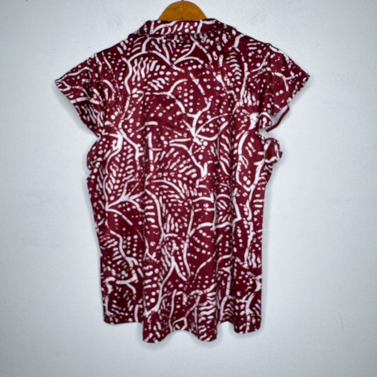 Chico’s Zenergy Flutter Sleeve Polo Top - Size Large