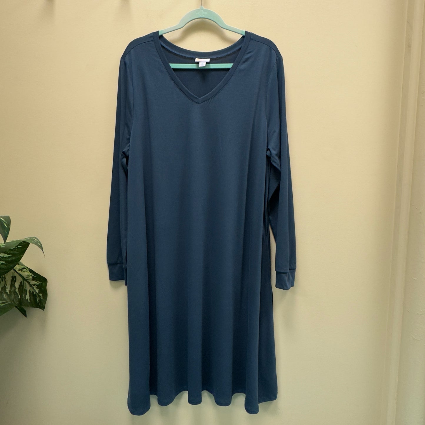 Lularoe Dress w/Pockets - Size XL