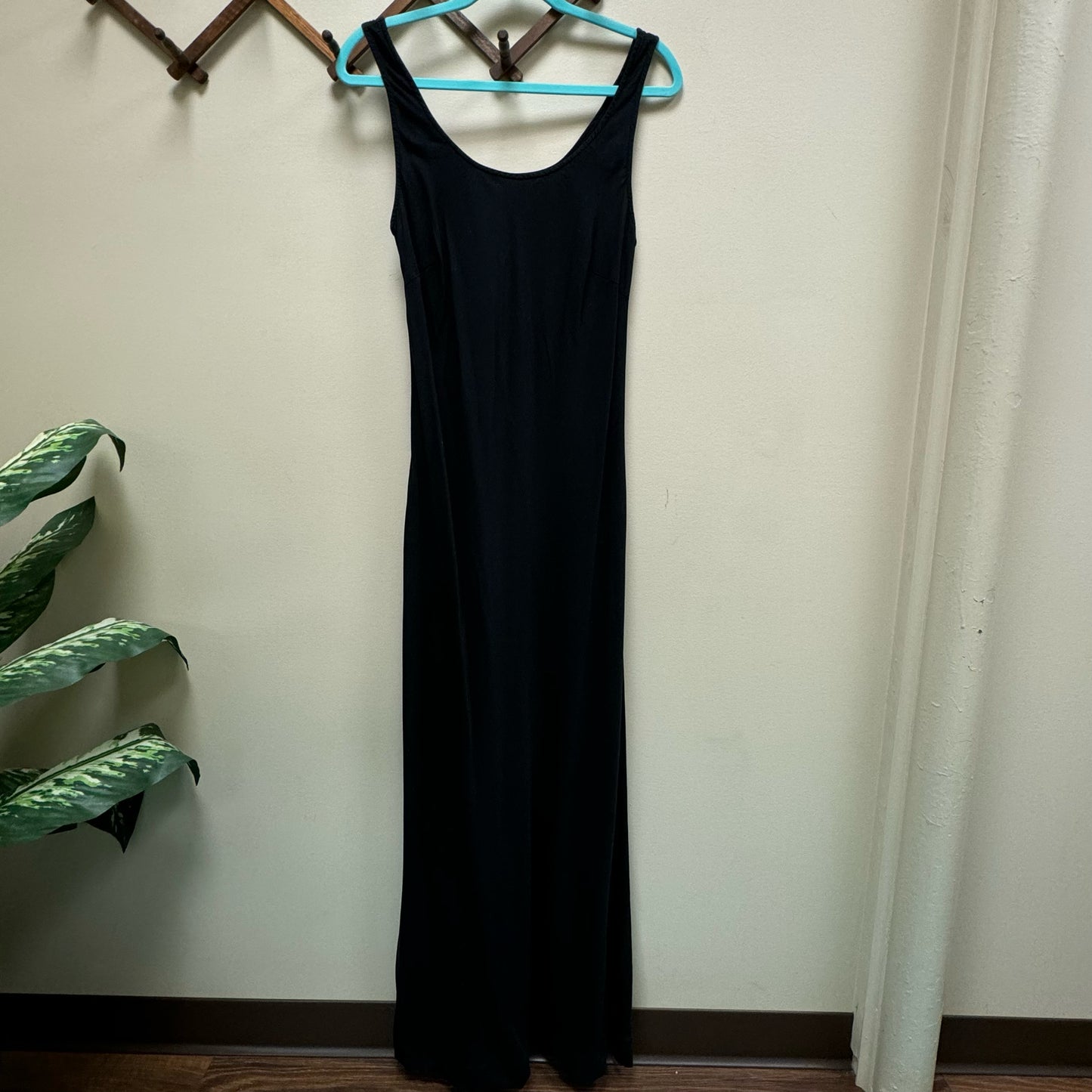 Soma Maxi Dress - Size Medium