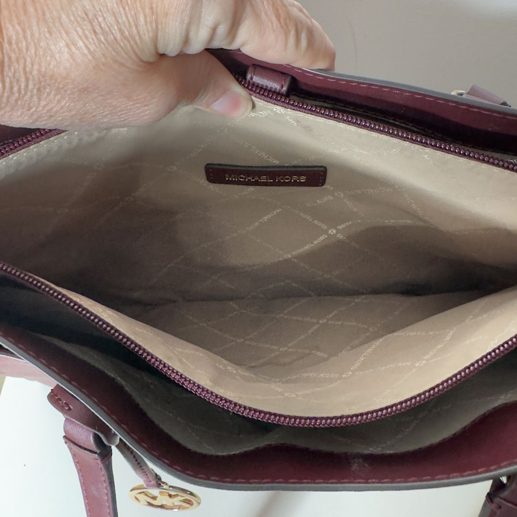 Michael Kors Jet Set Travel Laptop Shoulder Bag