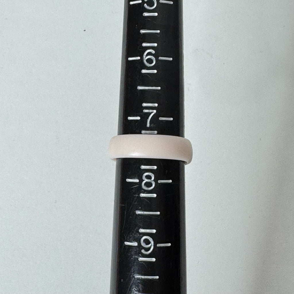 Egnaro Women's Pale Pink Silicone Ring - Size 7