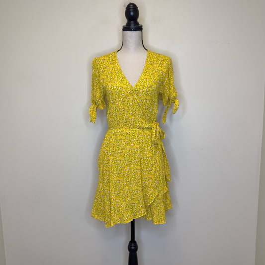 Blu Pepper Dress - Size Medium