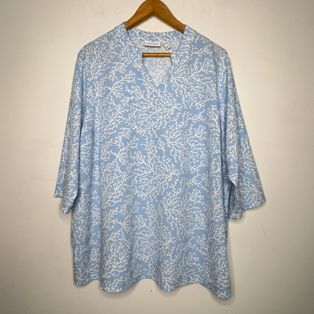 Denim & Co Coral Print Top - Size 2X