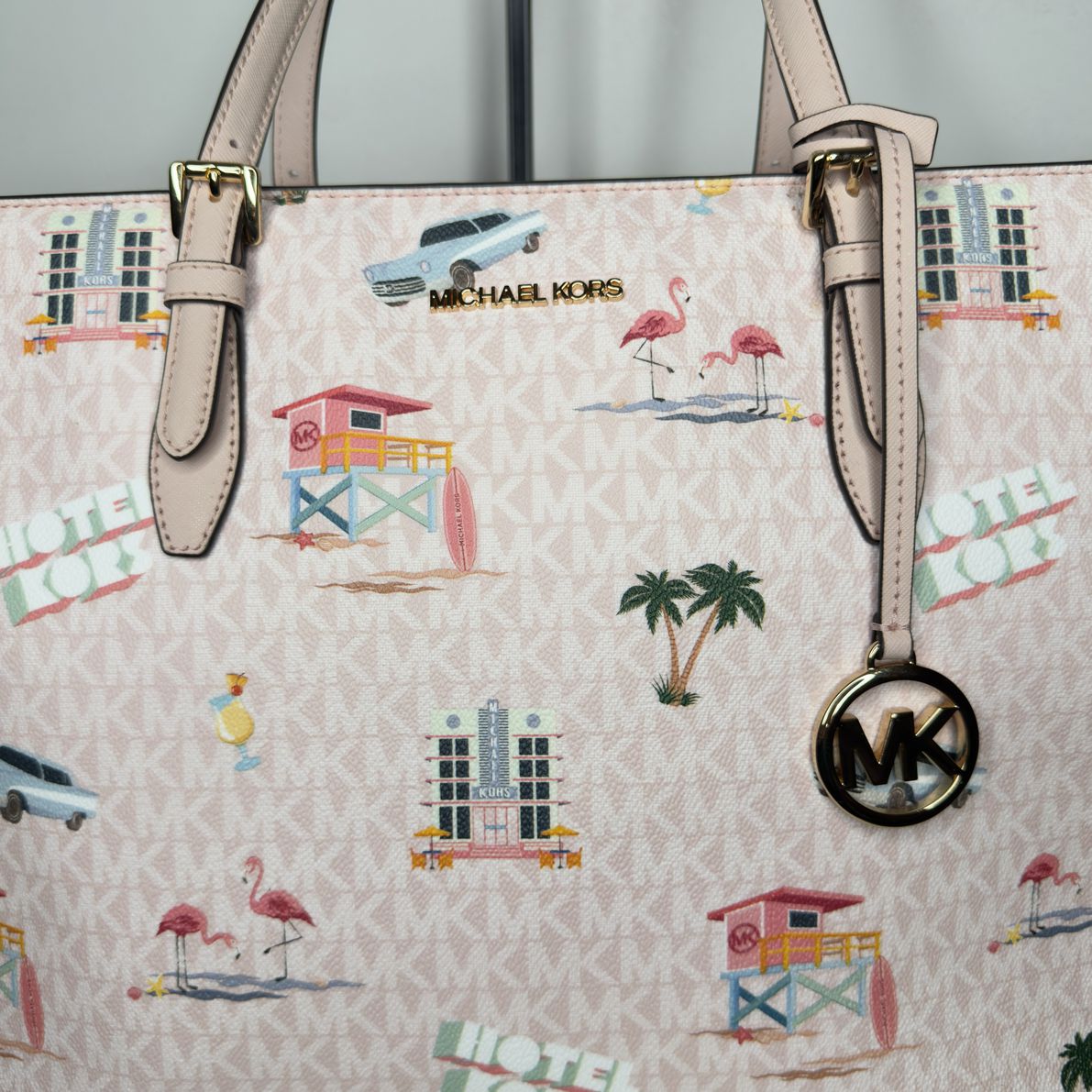 Michael Kors Gilly Large Jet Set Tote Miami Hotel