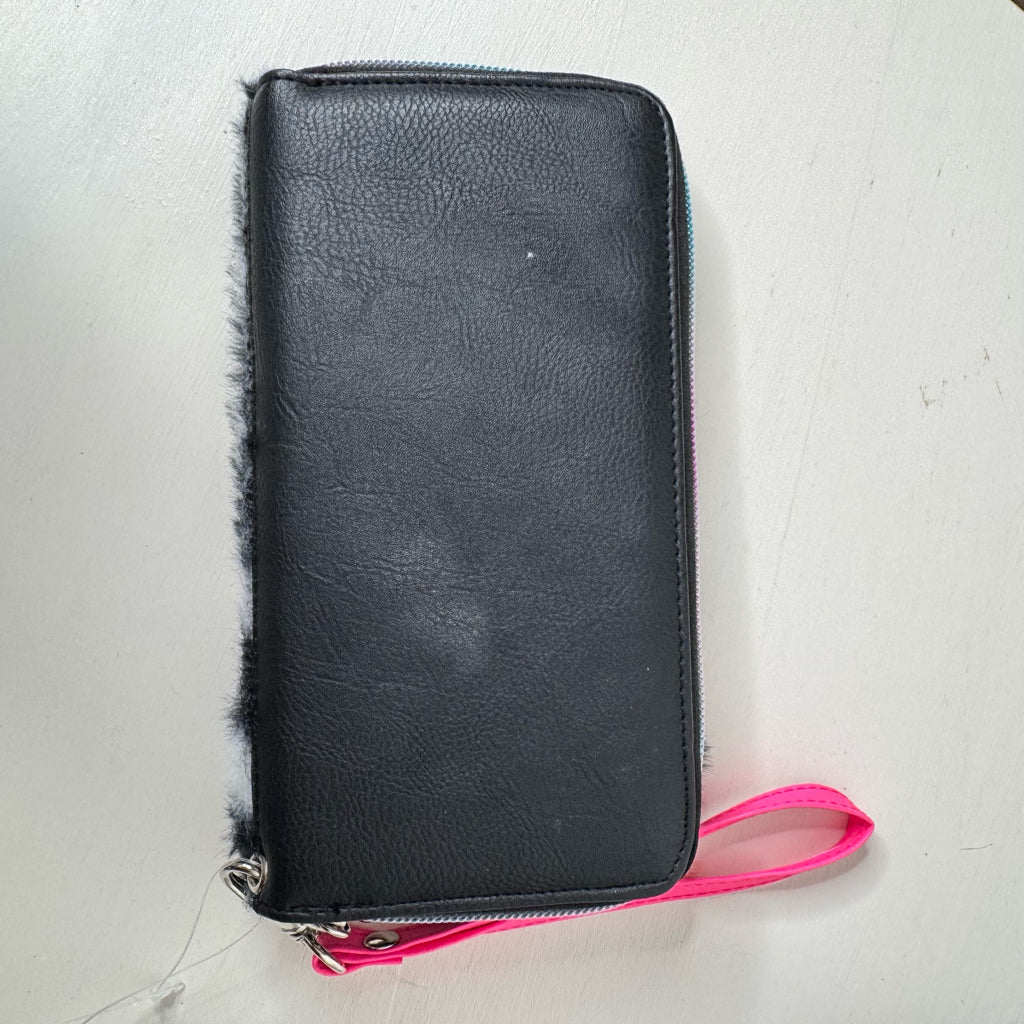 Love Wallet/Wristlet
