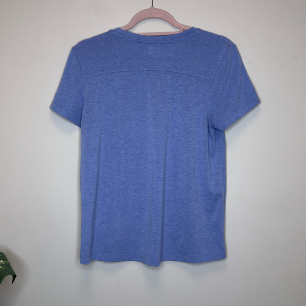 Avia Short Sleeve Tee - Size Small