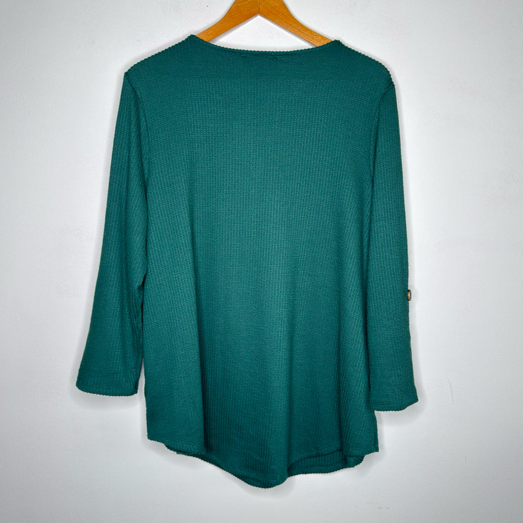 Fred David Textured 3/4 Sleeve Roll Tab Top - Size 1X
