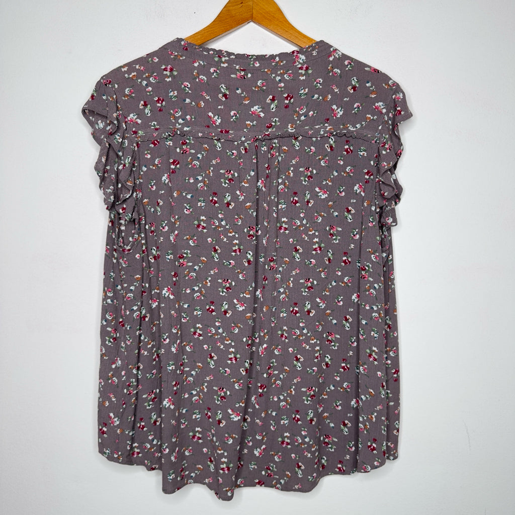 The Rustic Rack Floral Print Top - Size XL