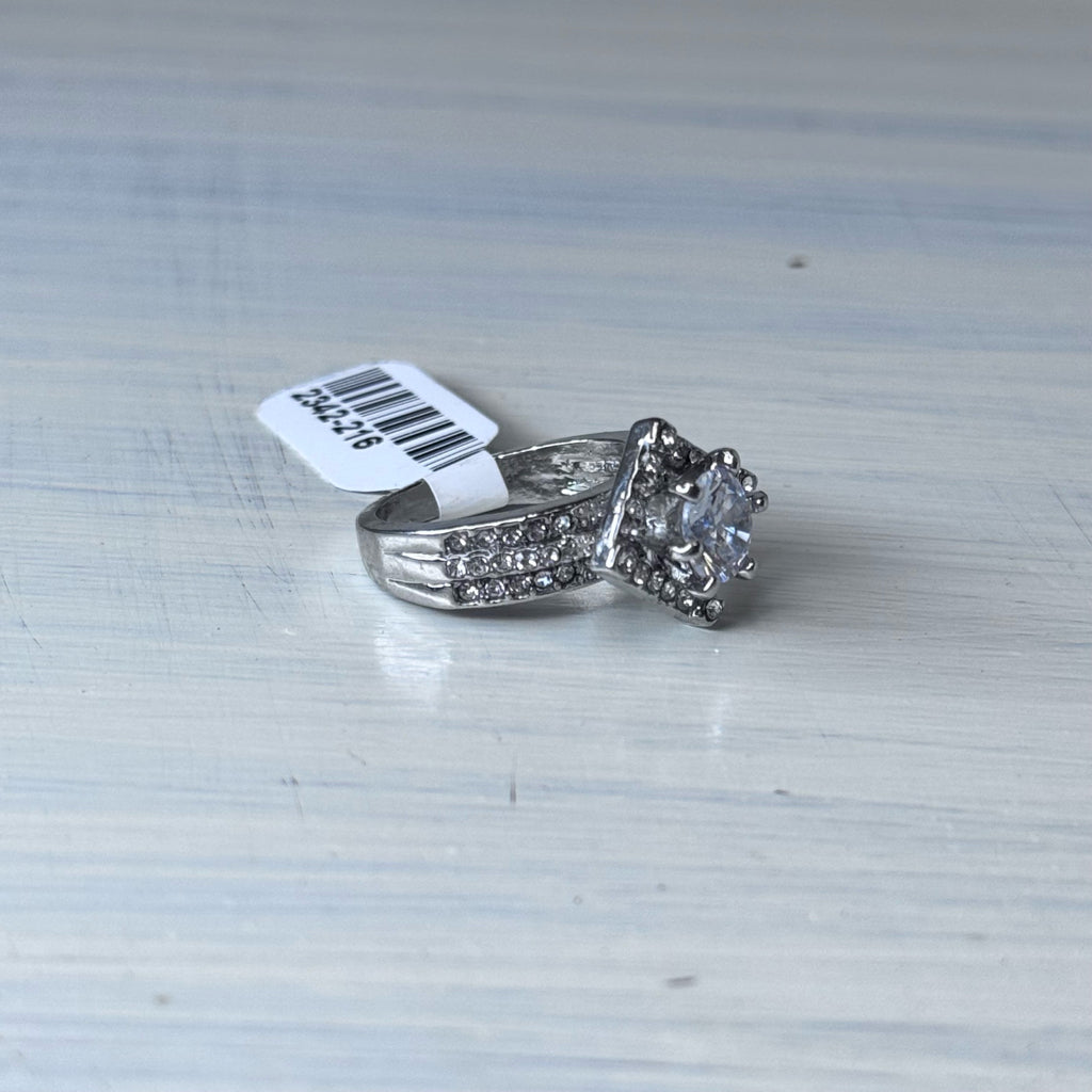 Ring - Size 6