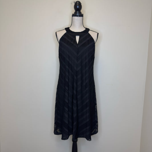 Roz & Ali Lace Overlay Dress - Size Medium