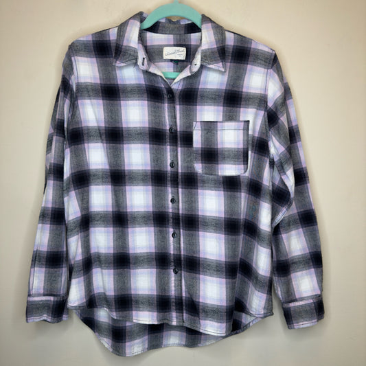 Universal Thread Plaid Flannel Shirt - Size Medium
