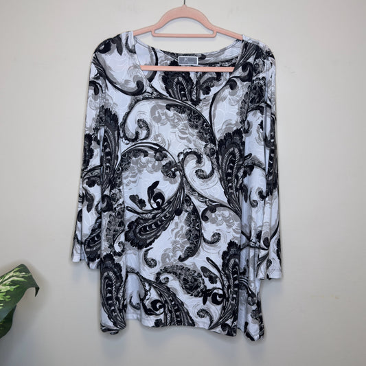 JM Collection Top - Size 3X