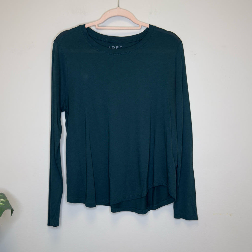 Loft Long Sleeve Everday Tee - Size Large