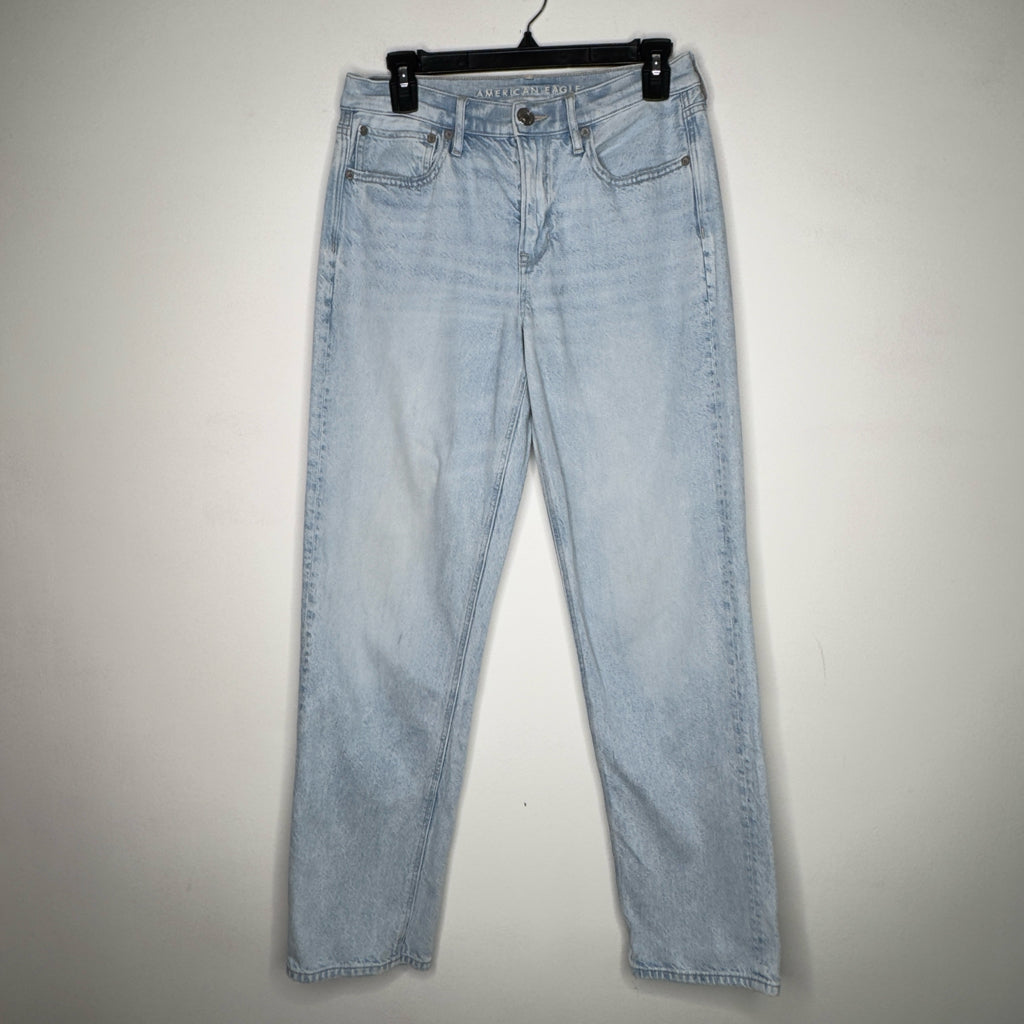 American Eagle 90's Straight Jeans - Size 6