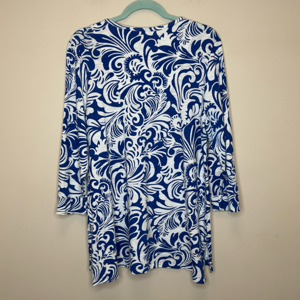 Chico's Scrolls Henley Side Slit Tunic Top - Size Large