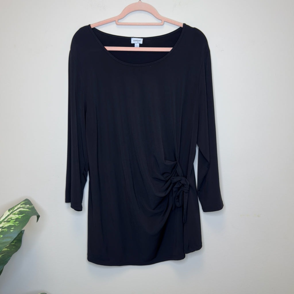 Avenue Tie-Front Top - Size 18/20 (1X)