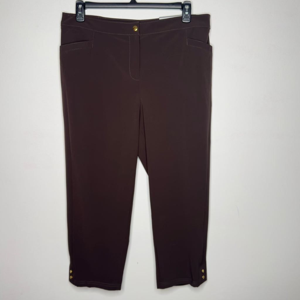 Zenergy by Chico's Neema Crop Side Snap Pants - Size Large - 14