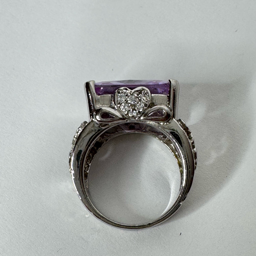 Sterling Silver Cocktail Ring w/Purple Gemstone - Size 6