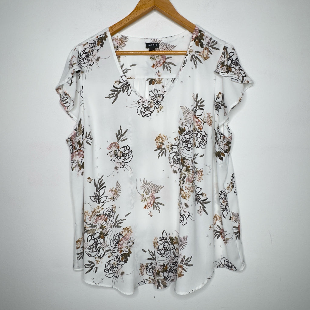 Torrid Floral Georgette Flutter Sleeve Top - Size 2X