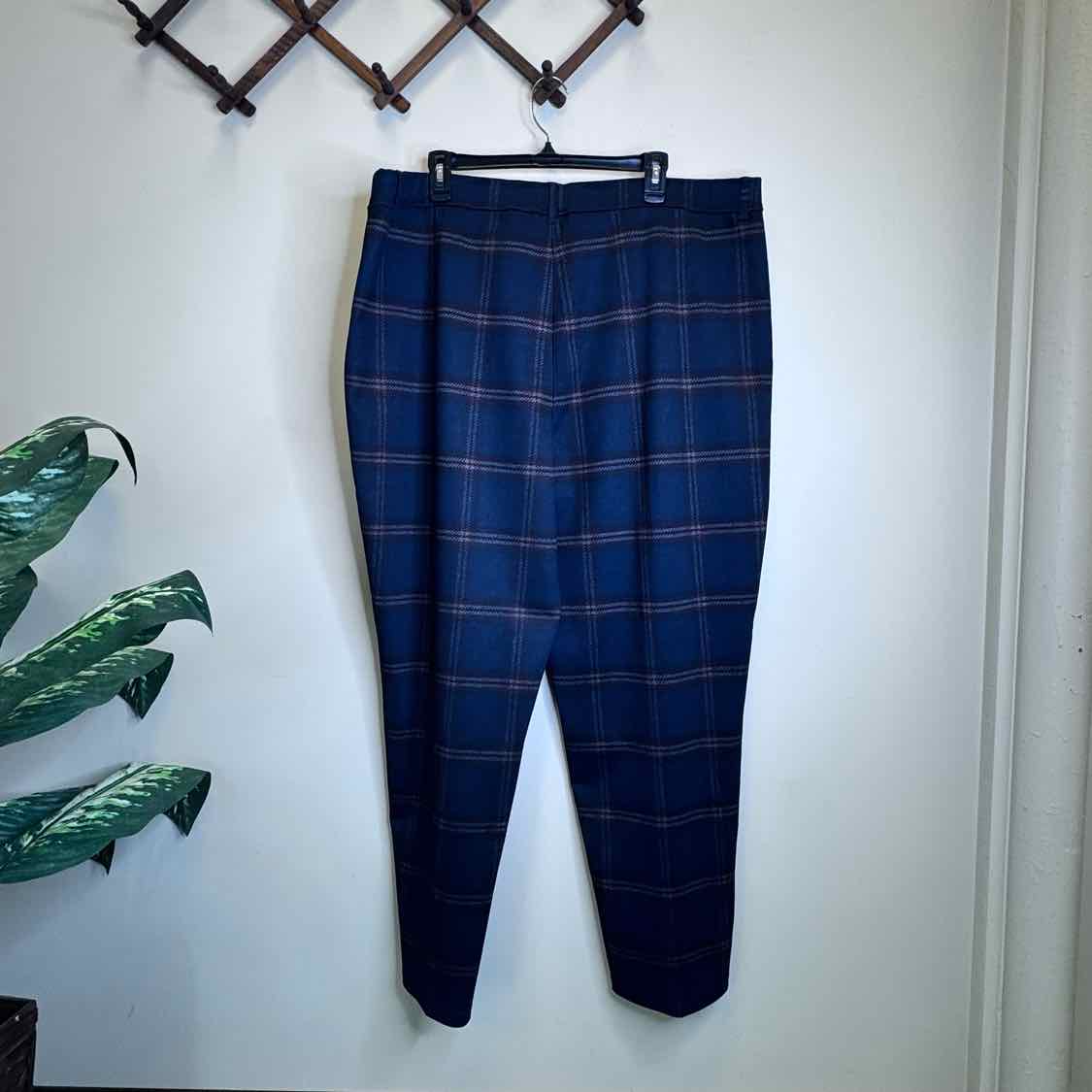 Susan Graver Plaid Printed Ponte Knit Slim Leg Pants - Size 2X