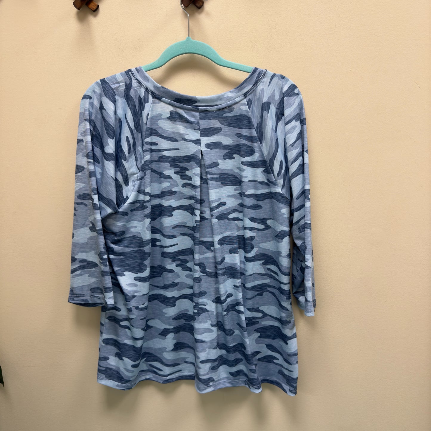 Christopher & Banks Camo Top - Size XL Petite