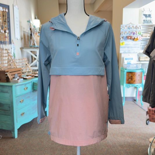 Southern Shirt Hooded Pull-Over Windbreaker Top - Size Small