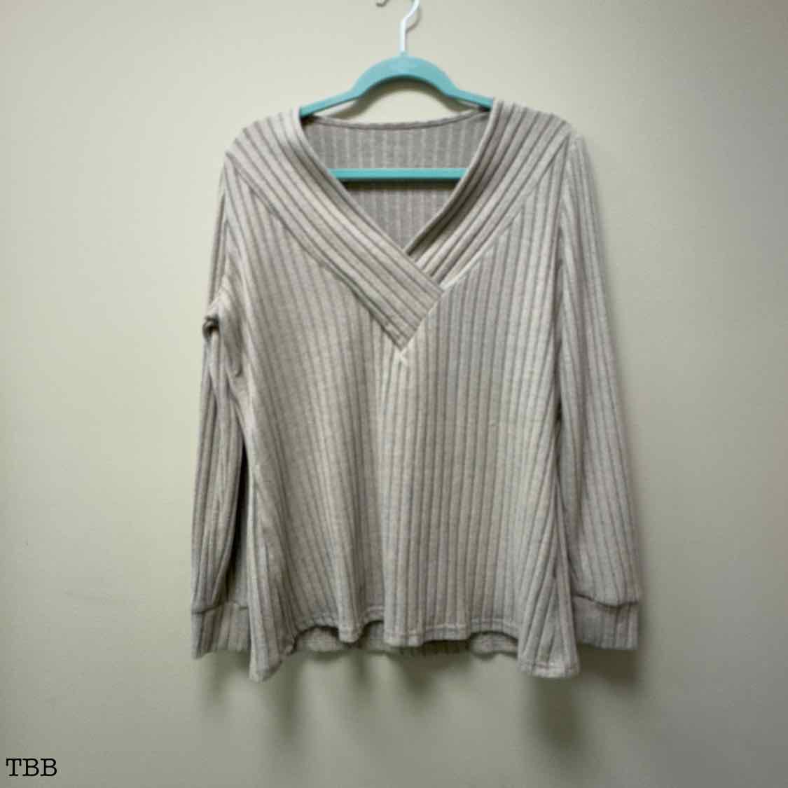 Beige Ribbed Sweater - Size XL