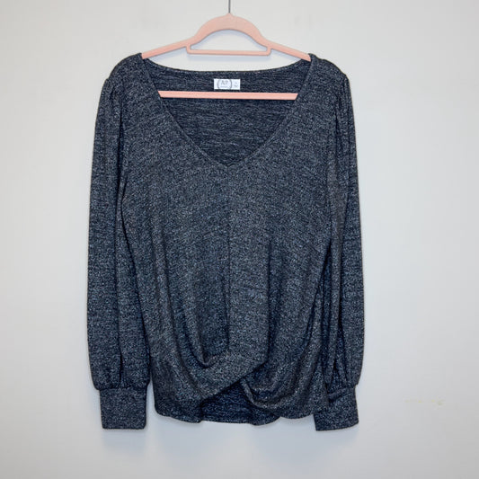 24/7 Maurices Top - Size Medium