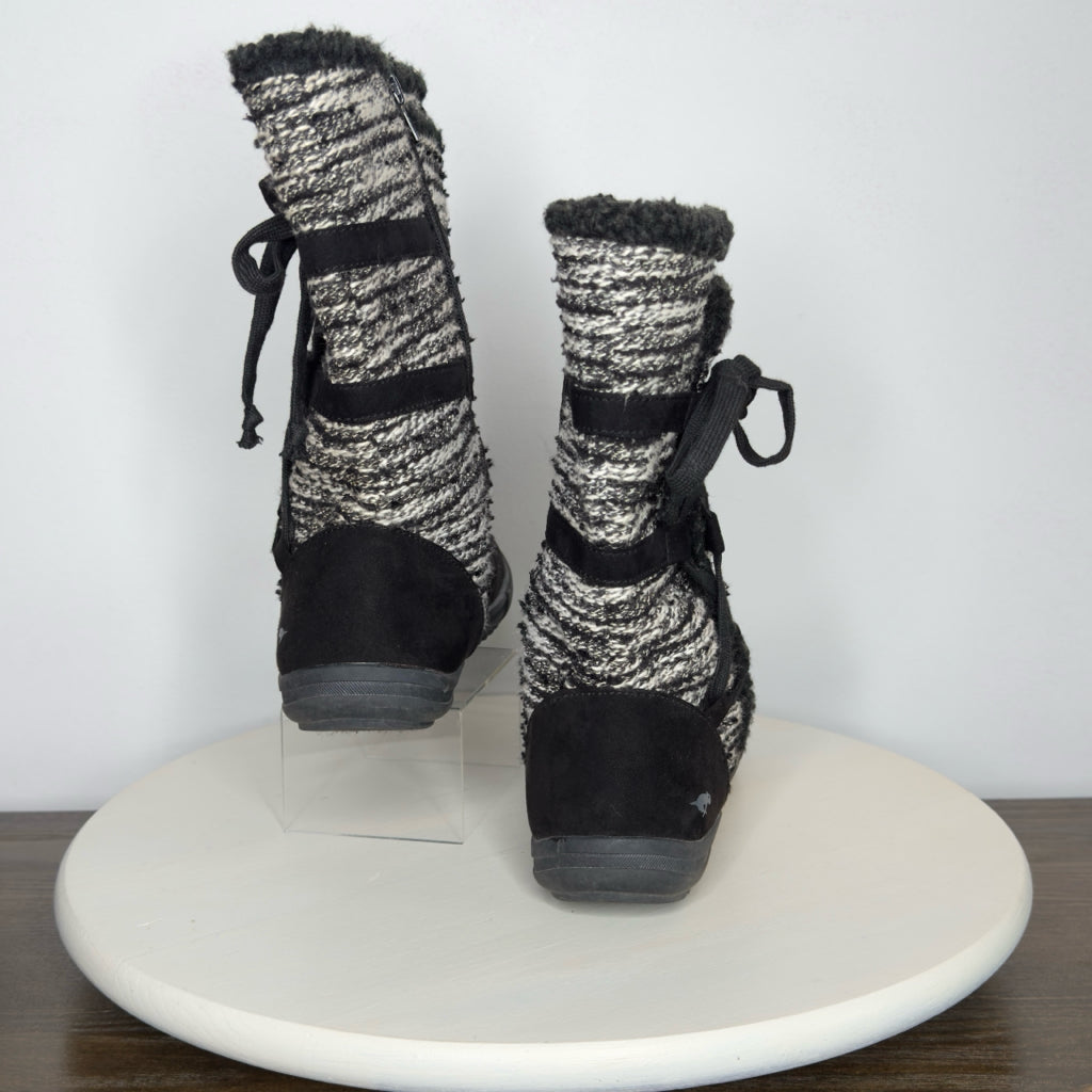 Rocket Dog Woven Boots - Size 10