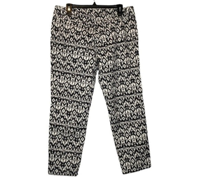 Lole "Jolie" Ankle Crop Ikat Print Pants - Size 10