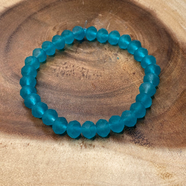 Inga Ann's Beaded Bracelet - Fauceted Turquoise Glass - 8mm