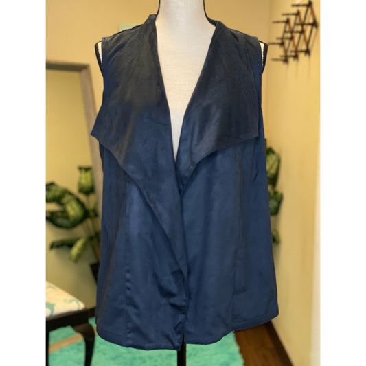 Romeo & Juliet Couture Faux Suede Waterfall Open Vest - Size Large