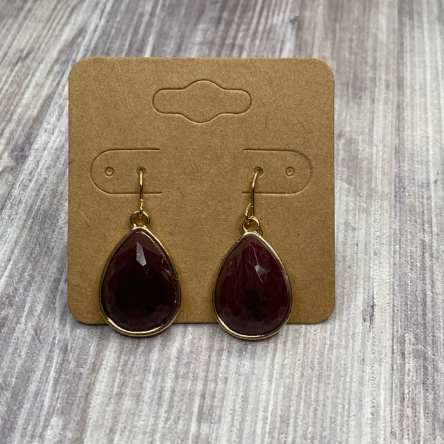 Gold Tone/Purple Dangle Earrings