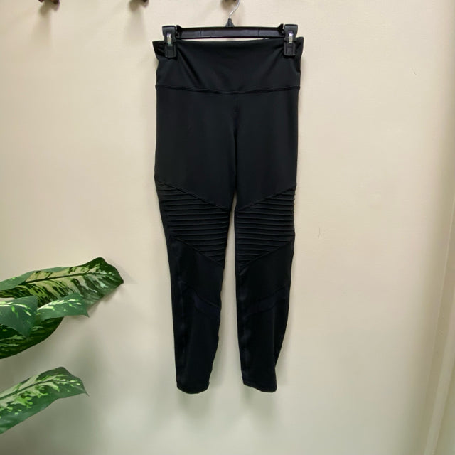 Old Navy Active Elevate Moto Leggings - Size Medium