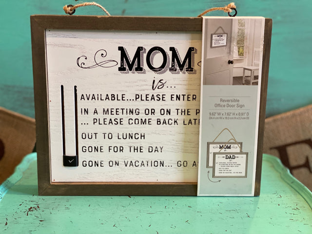 Mom/Dad Reversible Office Door Sign