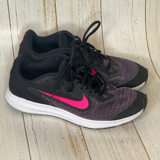Nike Downshifter Athletic Shoes - Size 6Y