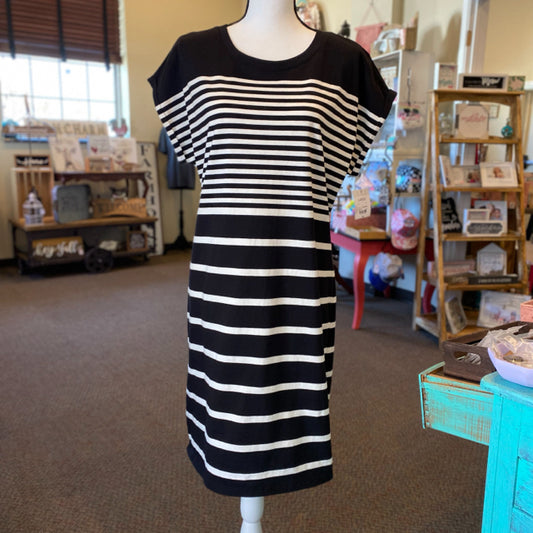 Liz Claiborne Black Stripe Dress - Size Large